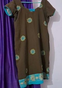 kurti with double color long duppata