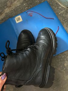 Black Combat Boots with Zipper