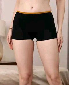 Shein Inner Elastic Contrast Trim Boyshort Panty