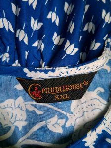 Elegant Floral Print Kurti with bottomwear.