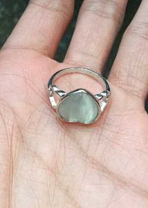Elegant Silver Tone Fashion Ring