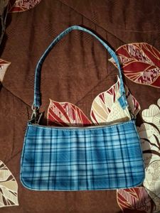 Chic Blue Plaid Shoulder Bag