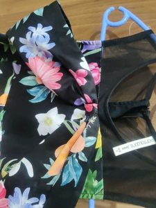 Chic Floral Print Dress