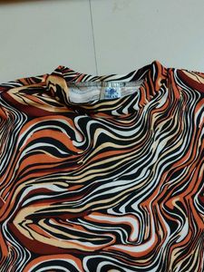 Unused Abstract Print Long Sleeve Top