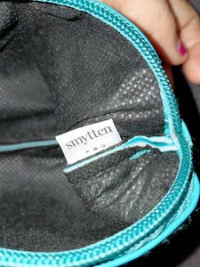 Smytten Teal Zip Pouch