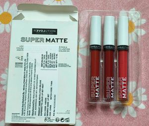 Revolution Super Matte Lipstick Set