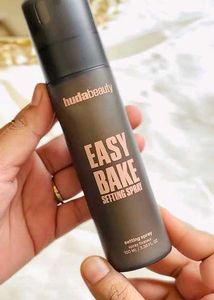 Huda Beauty Setting Spray