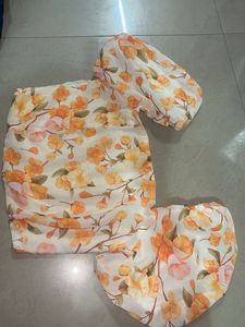 Floral Puff Sleeve Mini top