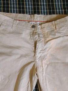 used 2 Men's Beige trouser