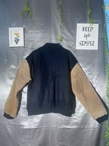 Stylish Men's Bomber Jacket
