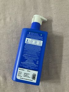 The Derma Co. Anti-Acne Body Wash