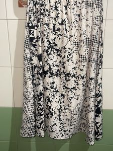 Chic Sleeveless Black &amp; White Print Dress