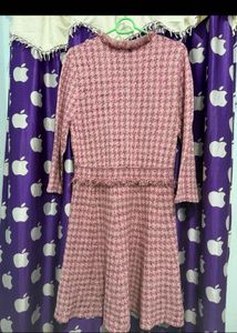 Chic Pink Houndstooth Tweed Dress