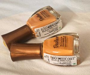 Dazller Moisturizing Liquid Makeup with sunscreen