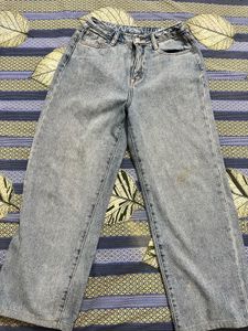 Light Wash Straight Fit Jeans