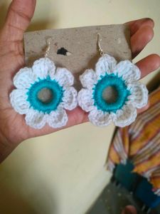 Crochet Daisy Flower Earrings