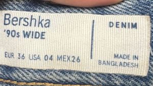Trendy bershka  Ripped Wide-Leg Jeans waist _26-27