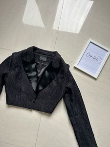 satin collar Cropped Blazer