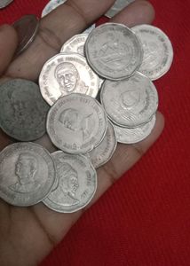 2 Rs Different Comemrative