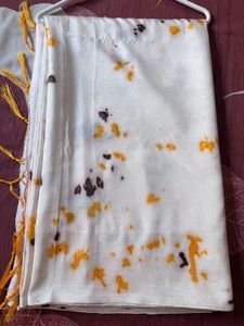 Shibori White Saree with Abstract Print