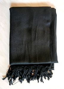 Scarf With Tassels