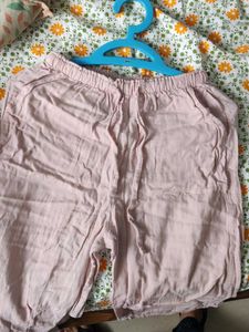 Urbanic Peach Casual Capri Pants