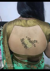 Stylish Saree With Ready Made Blouse In Net Back