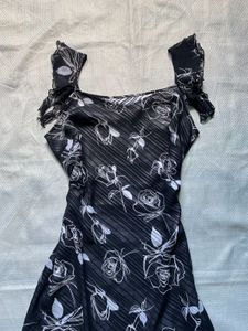 Chic Black Rose Print Dress