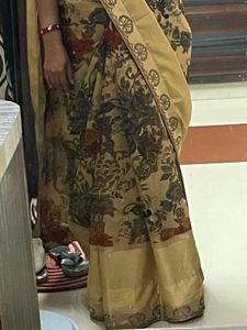Elegant Gold Floral Print Saree