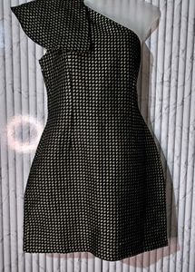 Houndstooth One-Shoulder Dress with side chain in