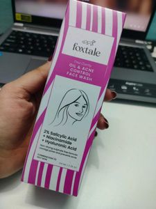 Foxtale Oil & Acne Control Face Wash