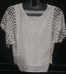 Beautiful White Hole Design Top With Strechble Inner Combo