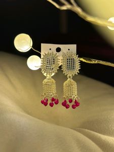 Jhumkis