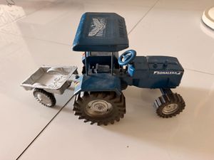 Vintage Sonaleaka Tractor Toy