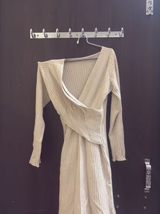 Chic Ribbed Knit Wrap Dress