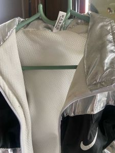 Nike Silver Cropped Windbreaker Jacket