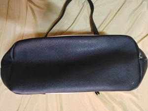 Nine West Black &amp; White Purse (Made in China)