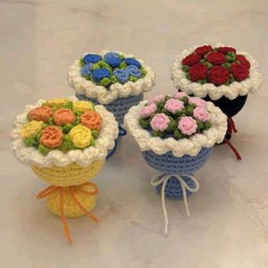 Crochet Rose Bouquet Keychain💐