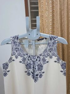 Code Elegant Sleeveless Print Dress