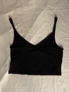 H&amp;M Black Ribbed Top 🖤