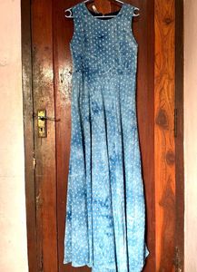 Sleeveless Blue Maxi Gown Round Neck