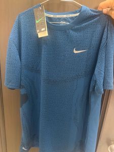 Nike Dri-Fit T-Shirt