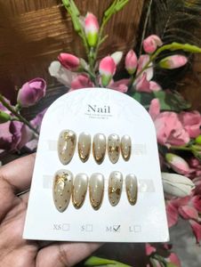 Elegant Bow Press-On Nails
