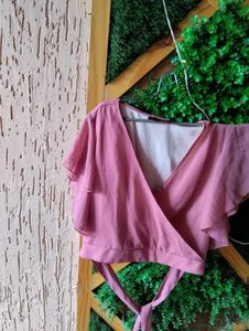 Chic Pink Ruffled Top