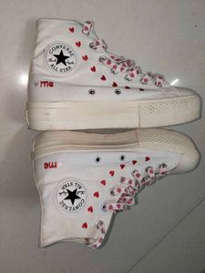 white sneakers 🎀