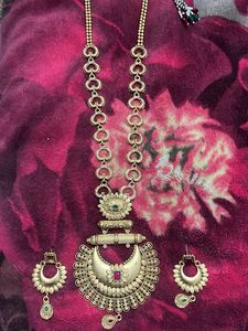 Stunning Ethnic Necklace and Earrings Set