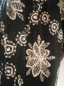 Stylish Chikankari Embroidery Salwar /bottom