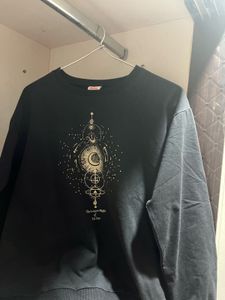 Graphic Print Black Sweatshirt
