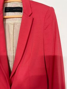Chic Red Linen Blend Blazer
