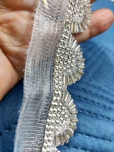 White Lace Border with Stone